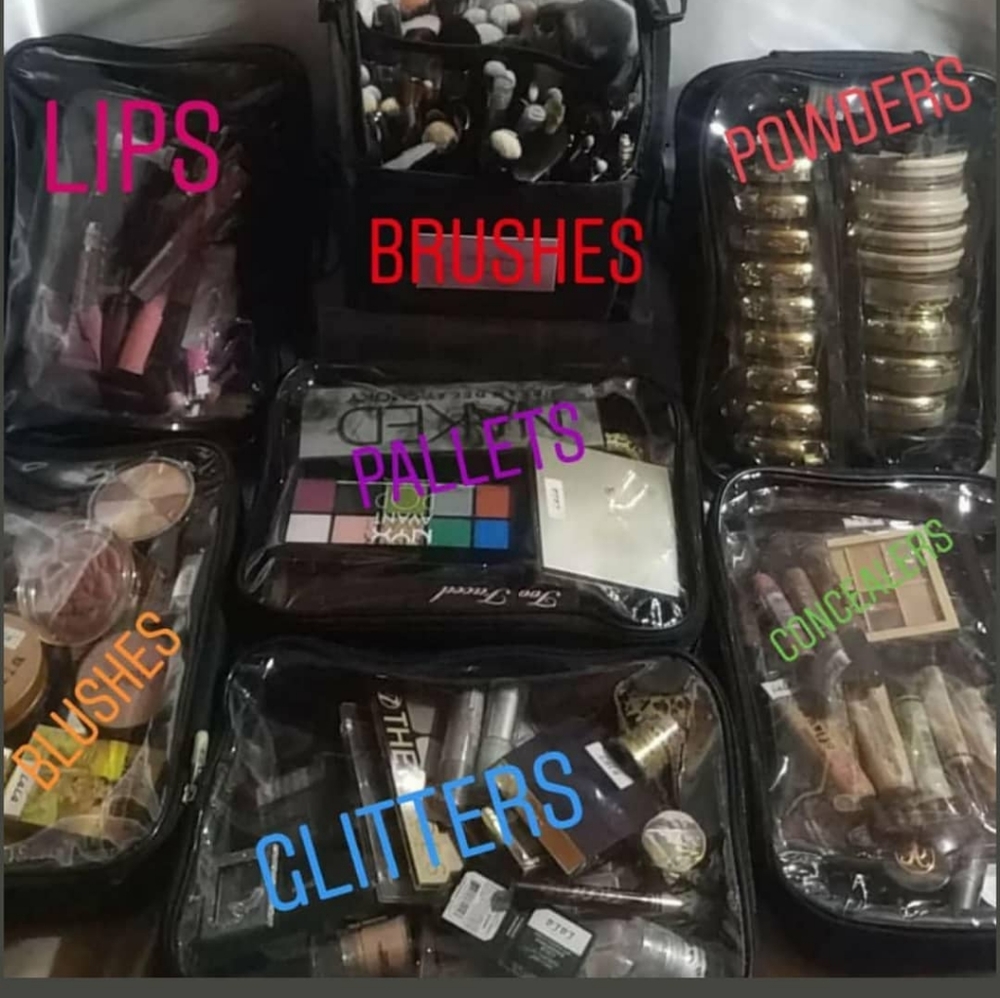 Bags - Picture 11 of 14